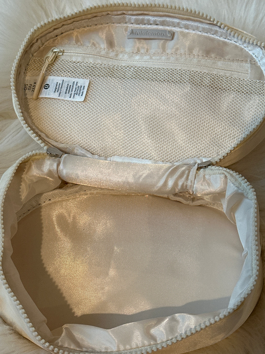 Lulu Toiletry Bag