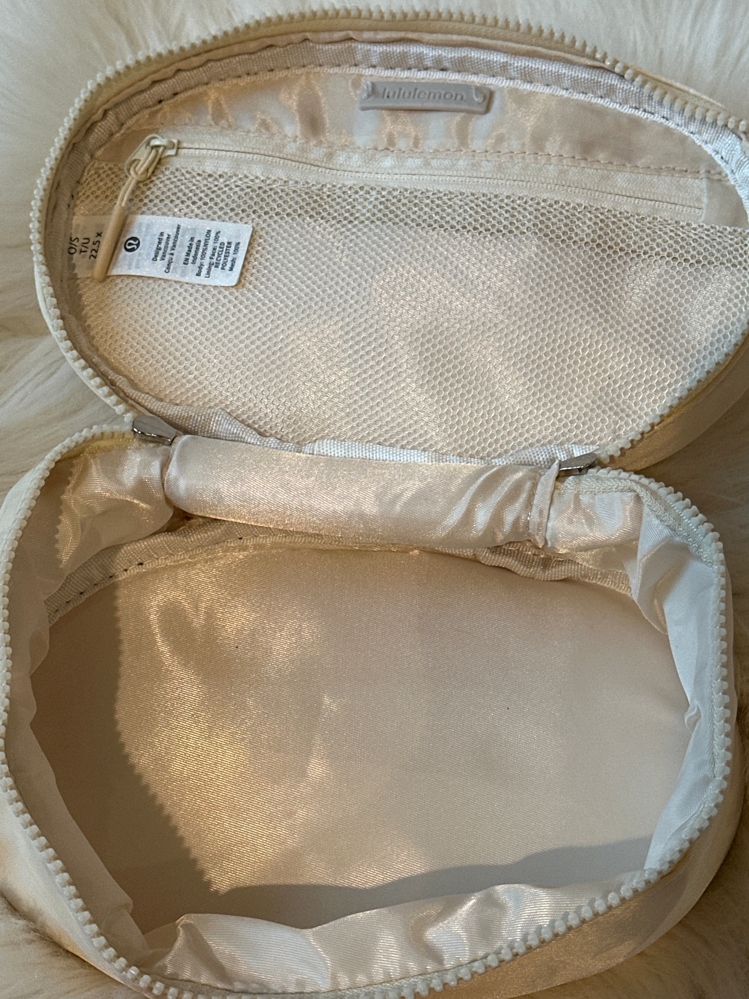 Lulu Toiletry Bag