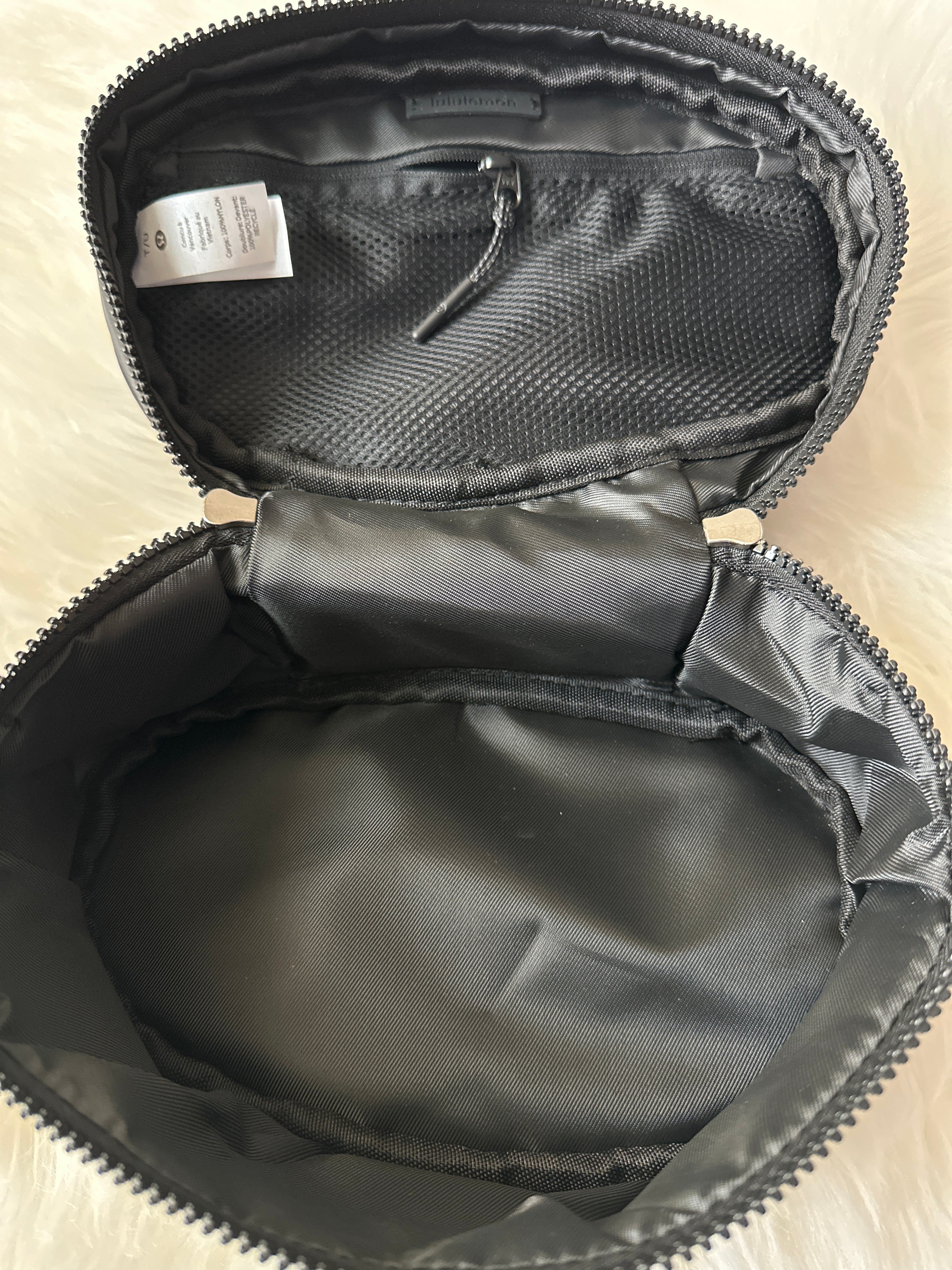 Lulu Toiletry Bag